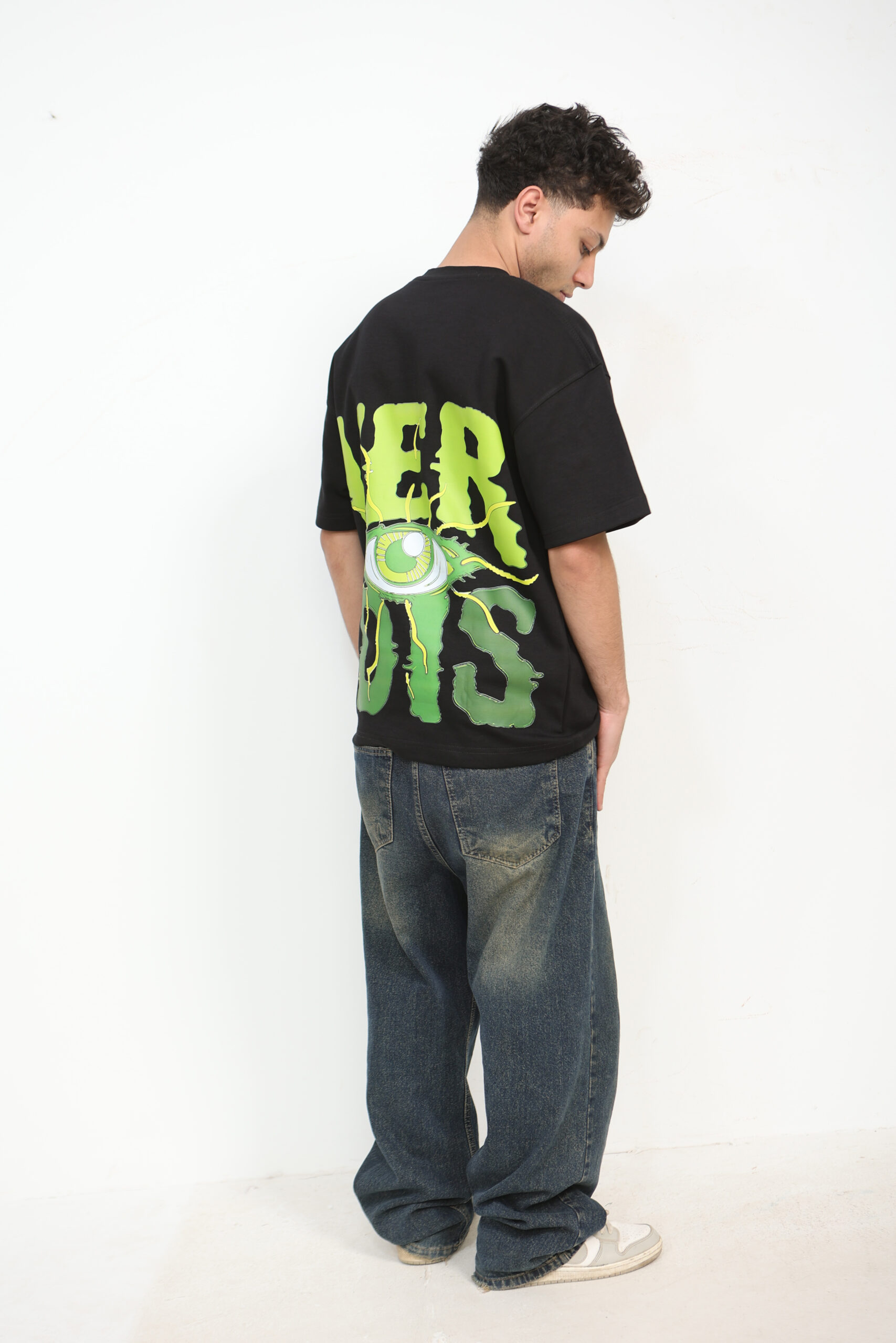 "no risk" graphic boxy tee "no risk" graphic boxy tee